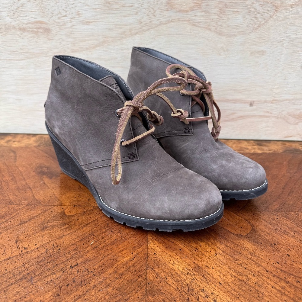 Sperrys // dark grey suede leather wedge heel booties size 8.5